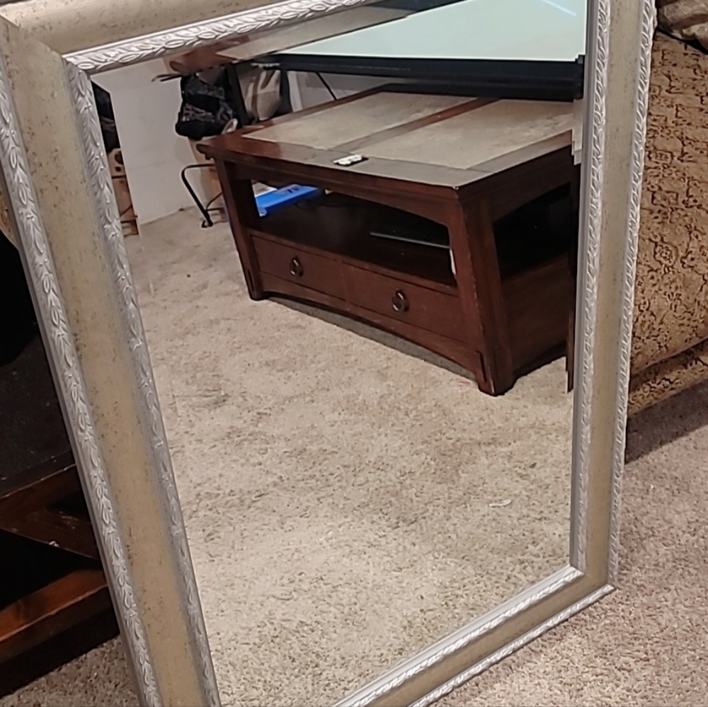 Mirror - Picture 4 of 7